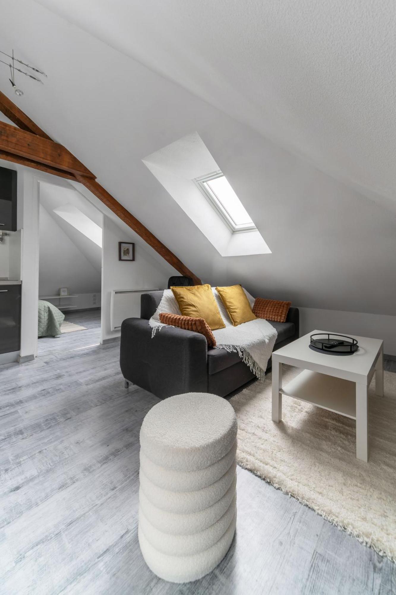 Residence La Provence - Appartements Proches Centre Ville Виши Екстериор снимка